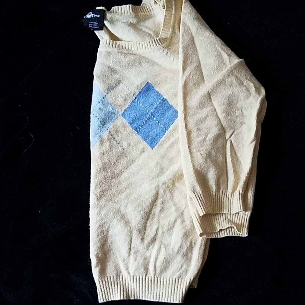 Yellow sweater - Picture 3 of 3
